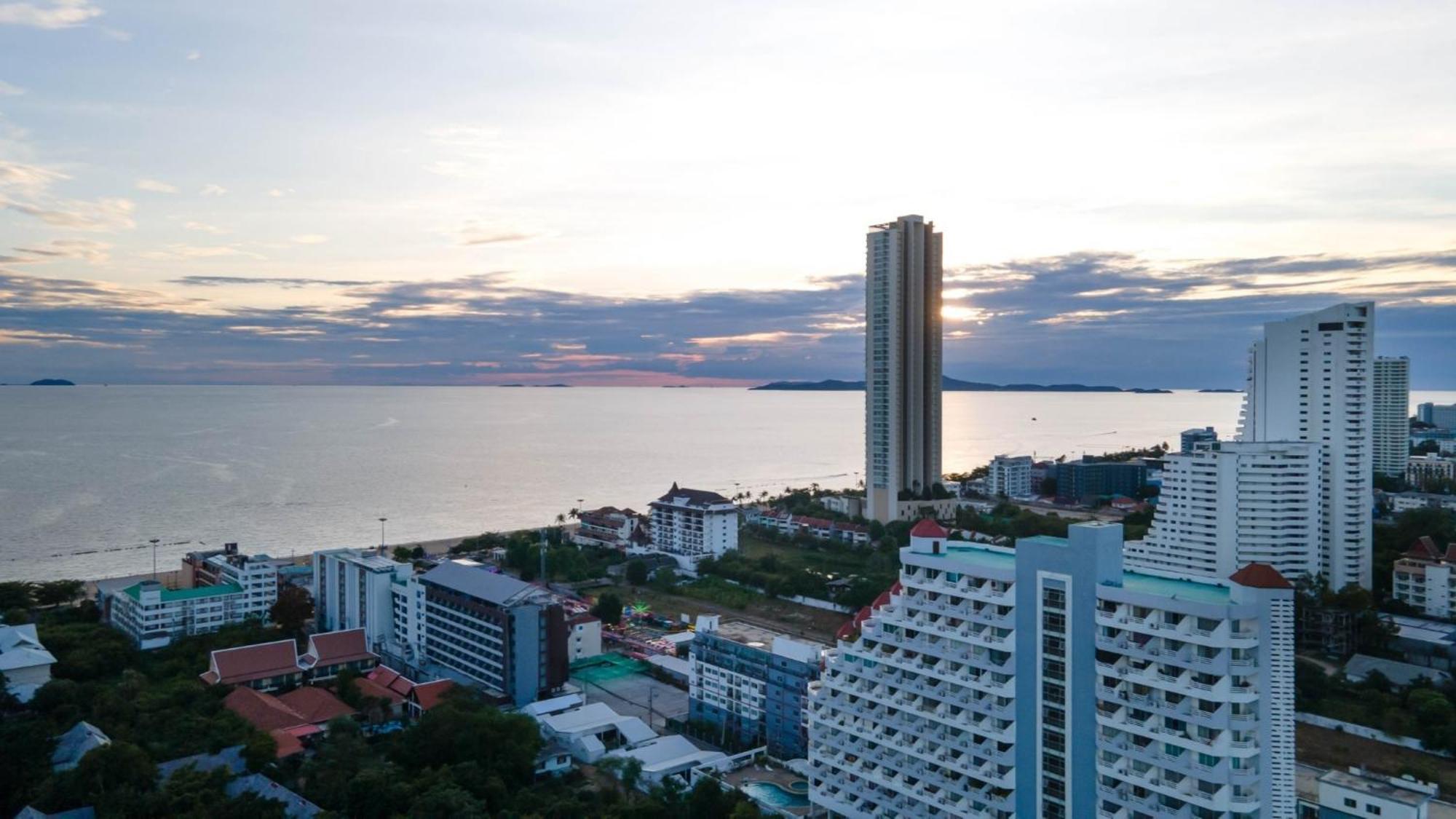 Madaguscar Private Pool Villa-Pattaya หาดจอมเทียน ภายนอก รูปภาพ